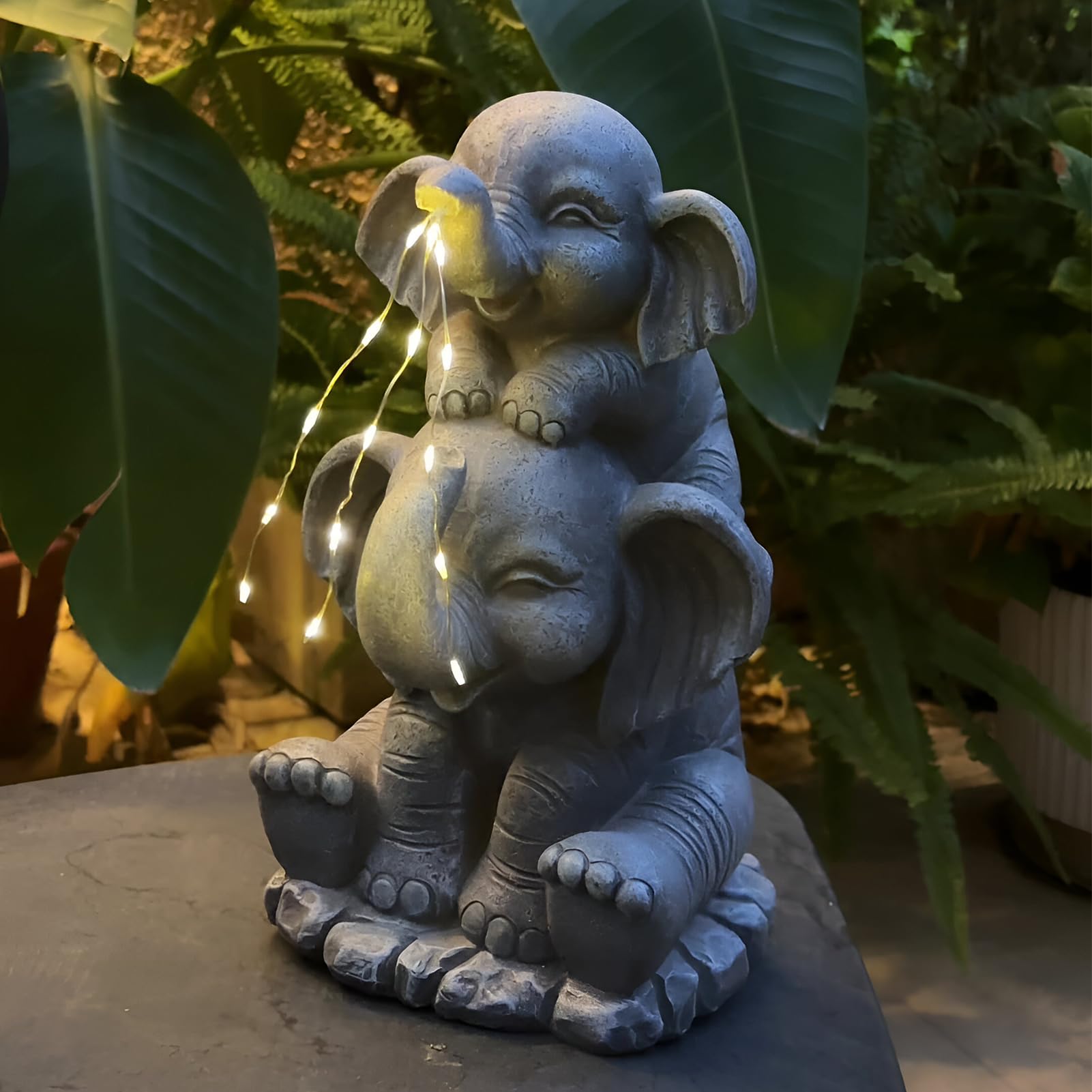 Elefantenstatue Gartendeko mit Solar Lichterkette, Bewässerungselefant Gartenfiguren LED Lichter, Mutter-Elefant und Baby-Elefanten Außen Deko, Geschenke für Frauen, Mutter, Ehefrau (Stil 3)