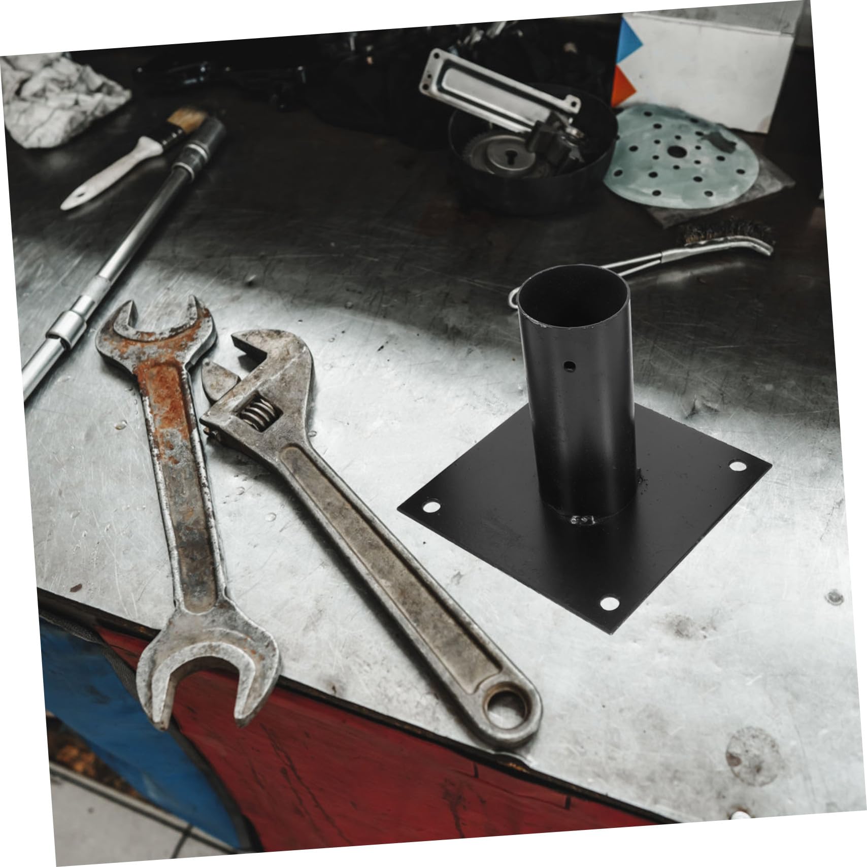 SUPVOX Support Poteau de Clôture Robuste Ancrage Fixation Facile Béton ou pour Réparation et Maintien des Poteaux de Boîte Aux Lettres
