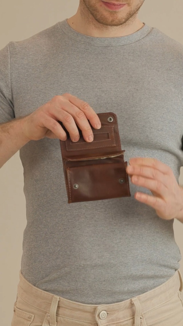 Tabaktasche Leder Gusti Leder-Tabaktasche 'Lutz' Pflanzlich