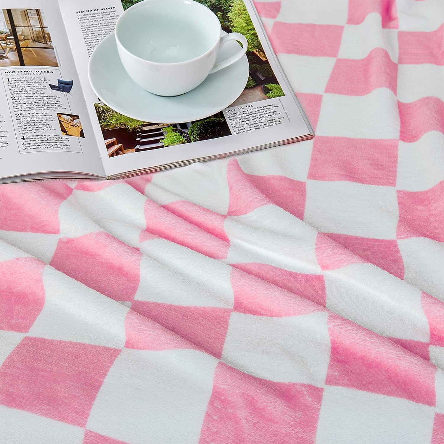 Pink Checkered Scalloped Throw Blanket for Teen Girls Women, Preppy Pink and White Gingham Blanket, Coquette Soft Cute Lightweight Blanket Throw, Girly Room Decor for Sofa Couch Travel Bed 50" x 60" - Image 5