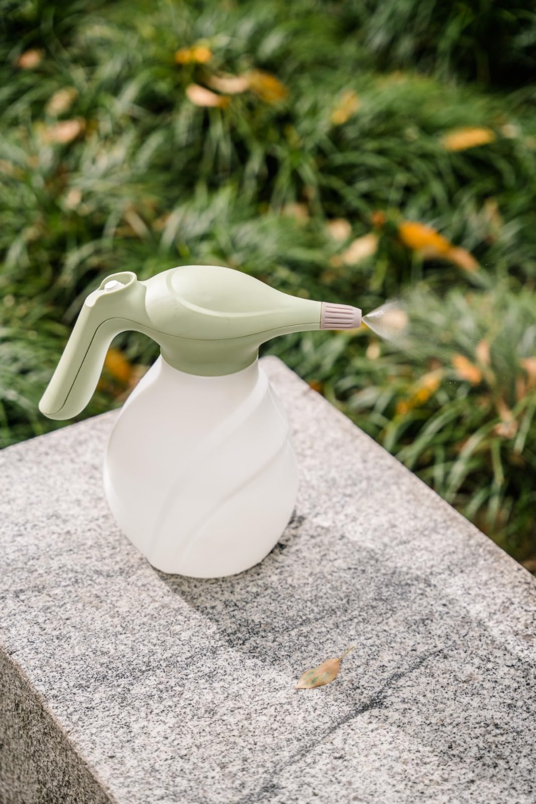KRISHNA 2L Handheld Mini Electric Plant Mist Spray Bottle & Garden Sprayer - Automatic Watering Can for Indoor/Outdoor Plants, Fine Mist Atomizer for Cleaning & Gardening. 4