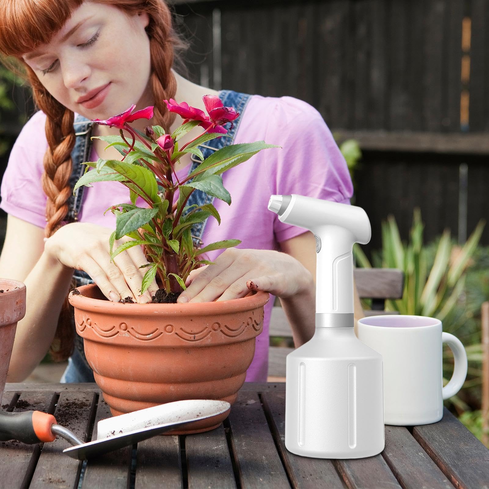 Bottiglia spray automatica 1L ricaricabile portatile Plant Mister | Mister elettrico per fertilizzazione pulizia lavaggio patio prato giardino interno esterno cortile