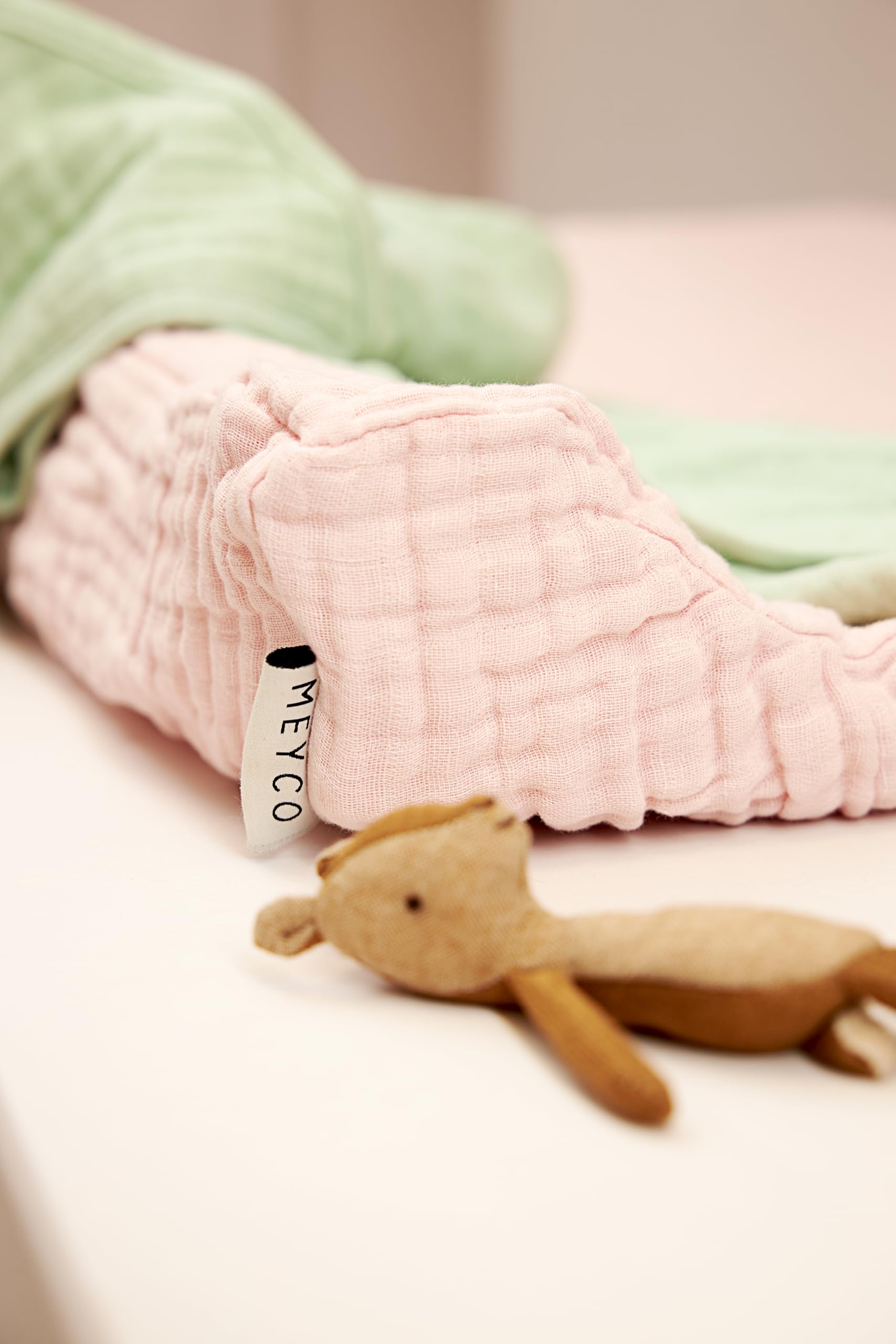 Coprifasciatoio Meyco Baby Uni (fasciatoio in 100% cotone, prelavato, morbido, delicato sulla pelle, lavabile e adatto all'asciugatura, dimensioni: 50 x 70 cm), rosa tenue