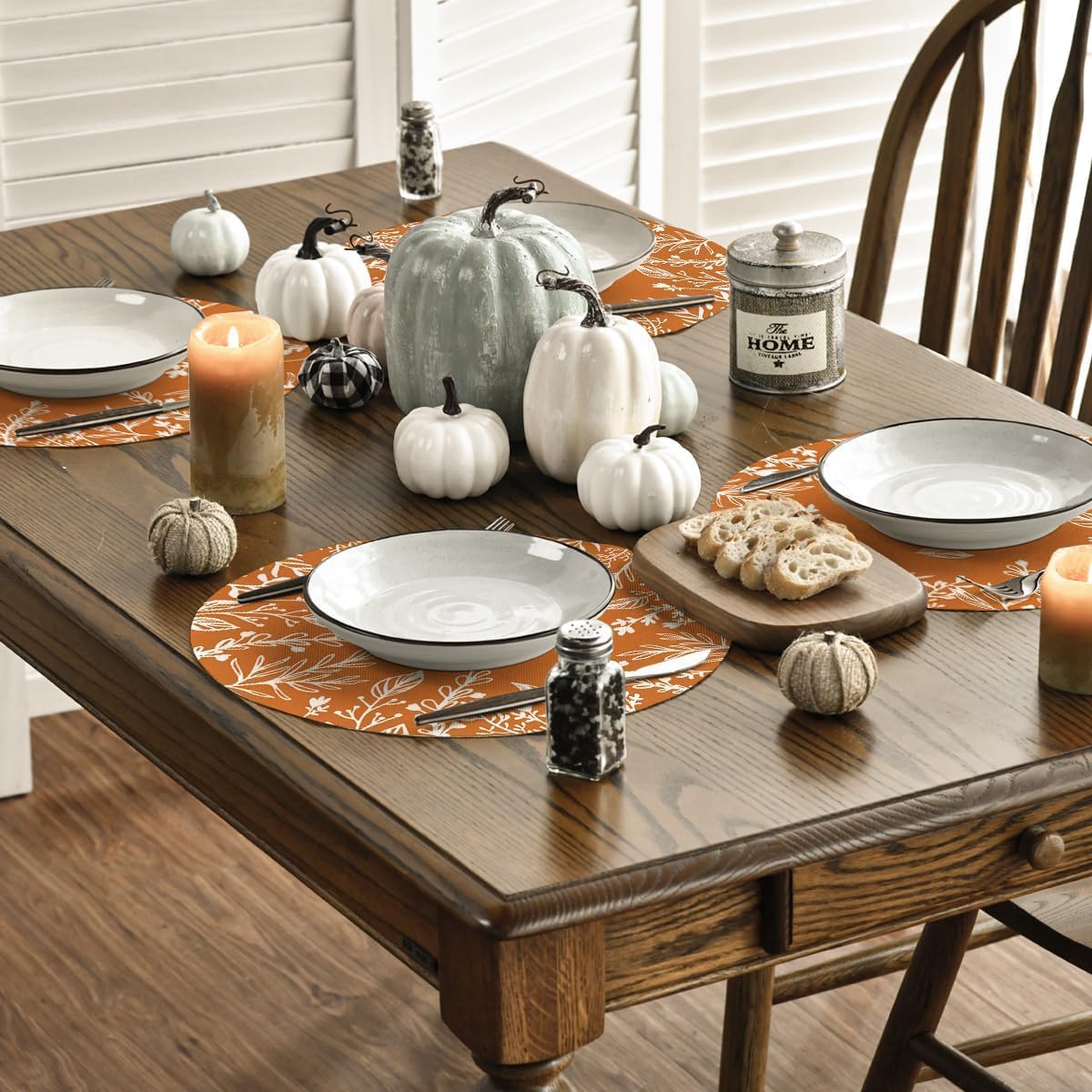 Artoid Mode Eucalyptus Leaves Round Fall Placemats Set of 4-14 Inch