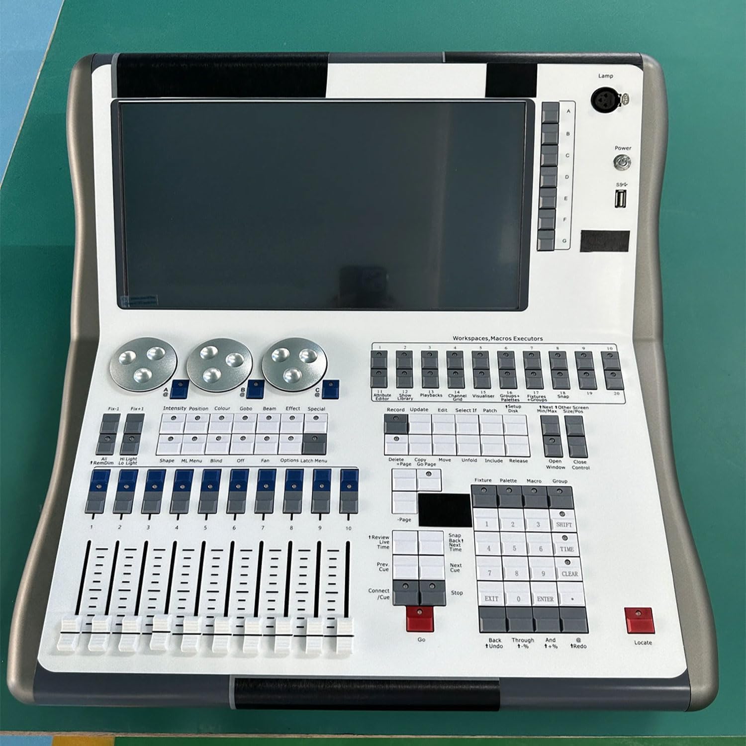 14,1-Zoll-Professionelle Quarzkonsole, DMX512-Lichtsteuerung, 4 Integrierte DMX-Ausgänge, 2048 Kanäle, Unterstützt Art-net, Titan-net, Streaming CAN, Für Lichtshows