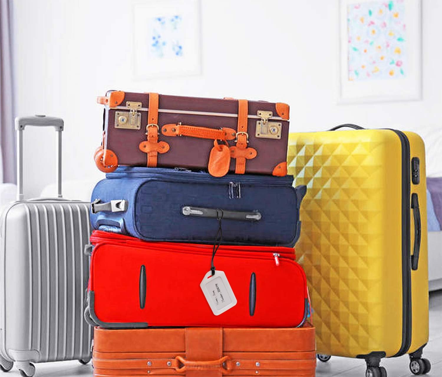 6.7 inch/17cm Premium Plastic La Tag Loop Travel Bag