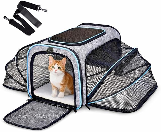 JUNAI Expandable Pet Carrier Large Size 45*28*28cm/17.7*11*11in, Airline Approved Soft-Sided Travel Carrier with Expandable Sides, Removable Fleece Pad, Breathable Mesh & Safety Leash.Travel/Camping