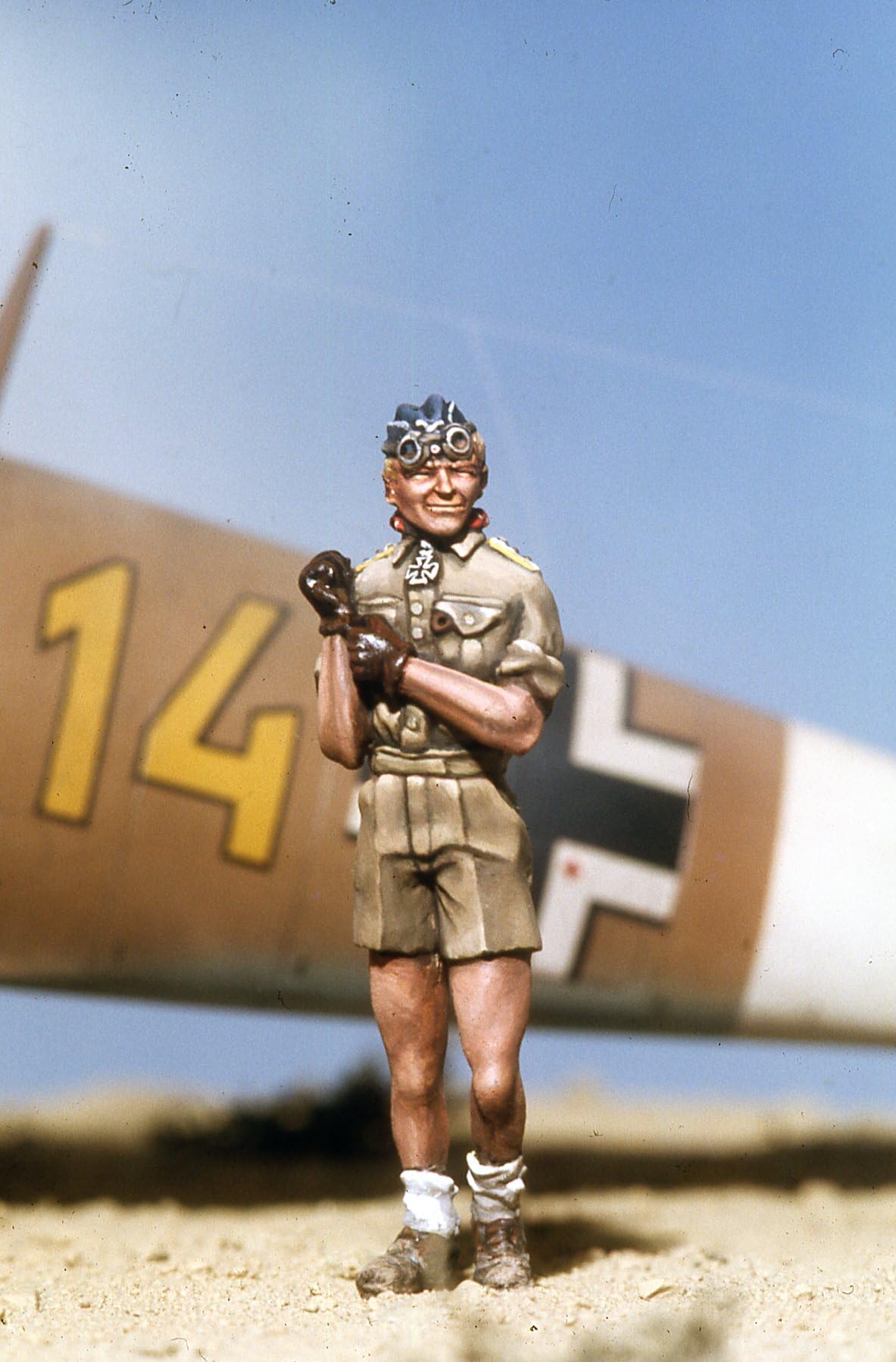 Valiant Enterprises German Pilot - North Africa WWII - 54mm / 1:32 Scale
