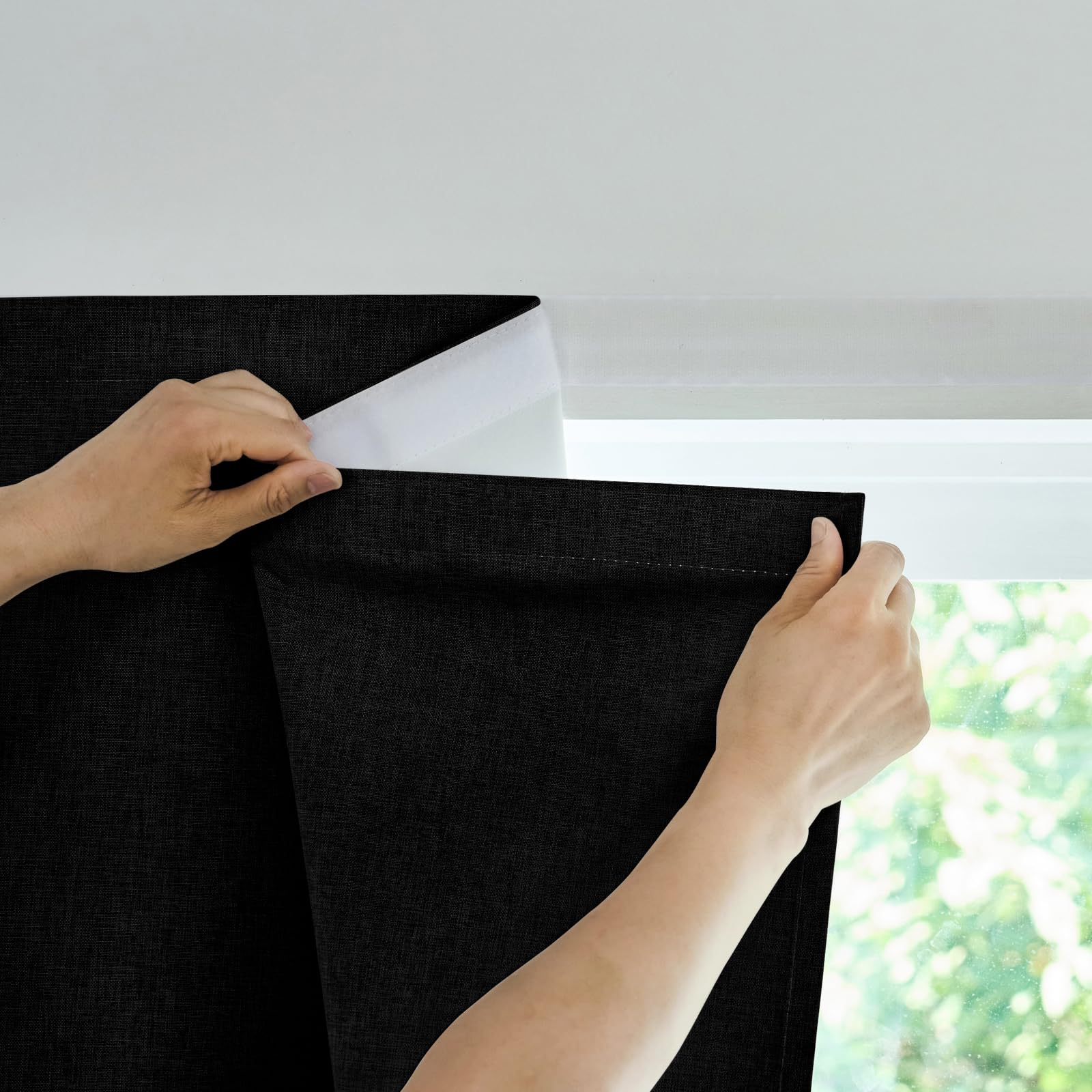 Jilron Selbstklebende Verdunklungsvorhänge, 100% Lichtundurchlässig, Ohne Stange, Bohrfrei, Als Sonnenschutz Fenster Innen Für Den Innenraum Geeignet