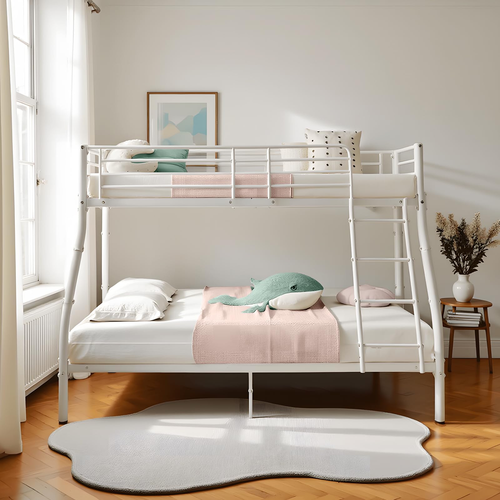 DORAFAIR Letto a castello a 3 posti in metallo 90 x 200 cm e 140 x 200 cm, letto per bambini e adulti, camera da letto casa, bianco