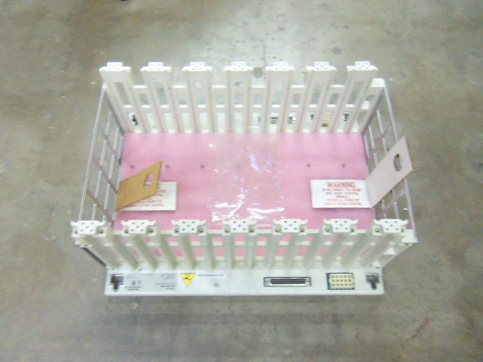 Modicon AS-H819-100 Chasis New