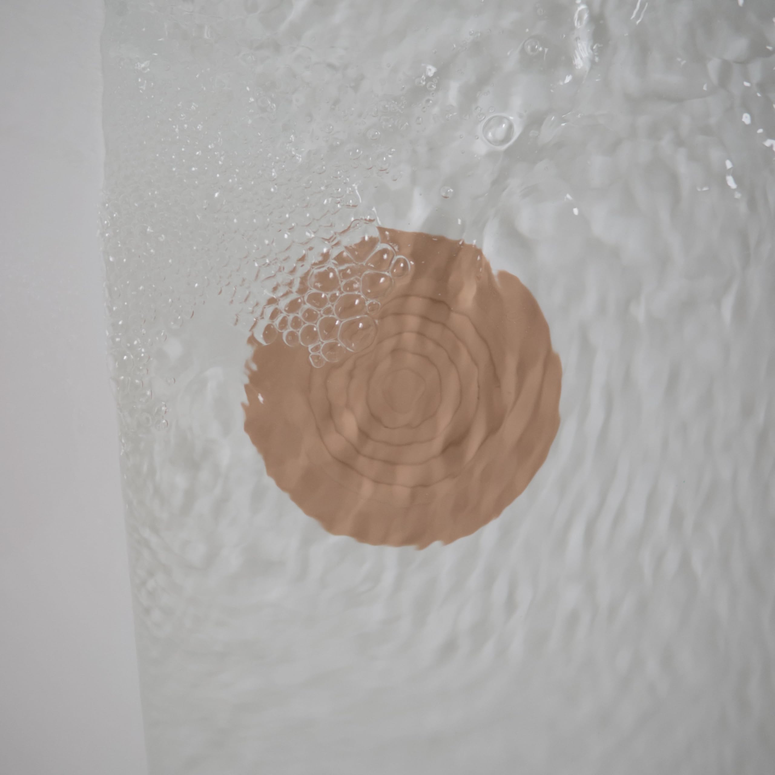mushie Silikon-Abflussstopfen für die Badewanne, flacher Saugnapf, 14 cm Durchmesser, getrockneter Thymian / Schaltsand, 2 Stück