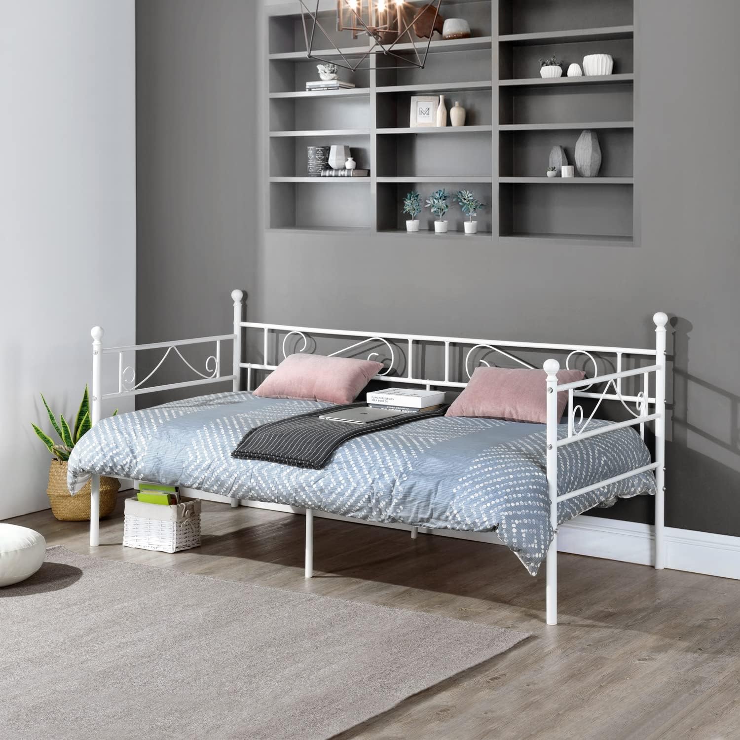 DORAFAIR Metal Day Bed Frame Guest Sofa Bed for Living Room Bed Room, Daybeds with Solid Metal Slat Mattress Platform Base, White