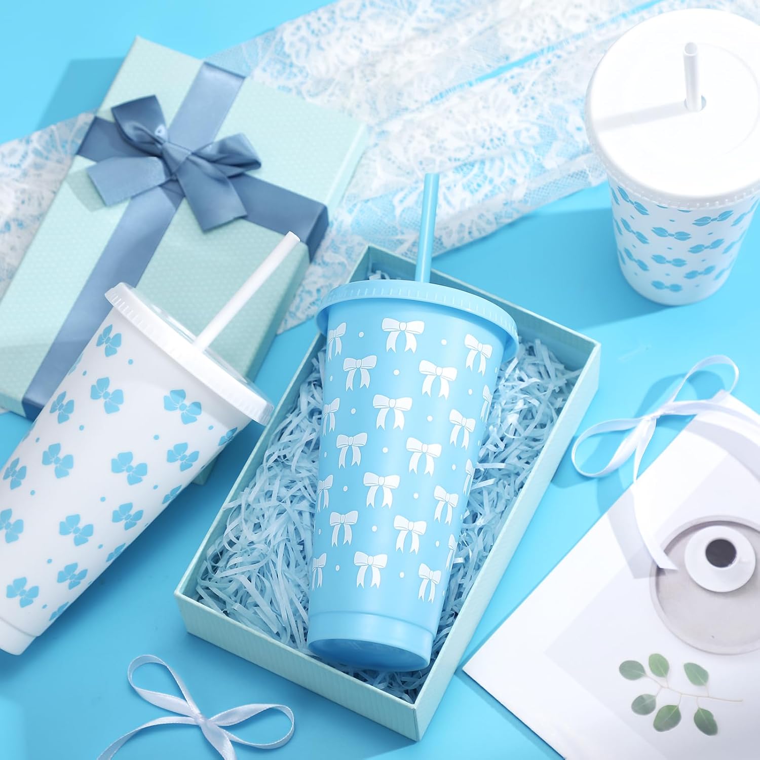 LemonRoad 20 Pcs 24 oz Plastic Cups with Lids and Straws Reusable Coquette Bow Tumblers Aesthetic Drinking Coffee Cups for Wedding Bridal Shower Christmas Holiday Party Supplies (Blue,White) - Image 7