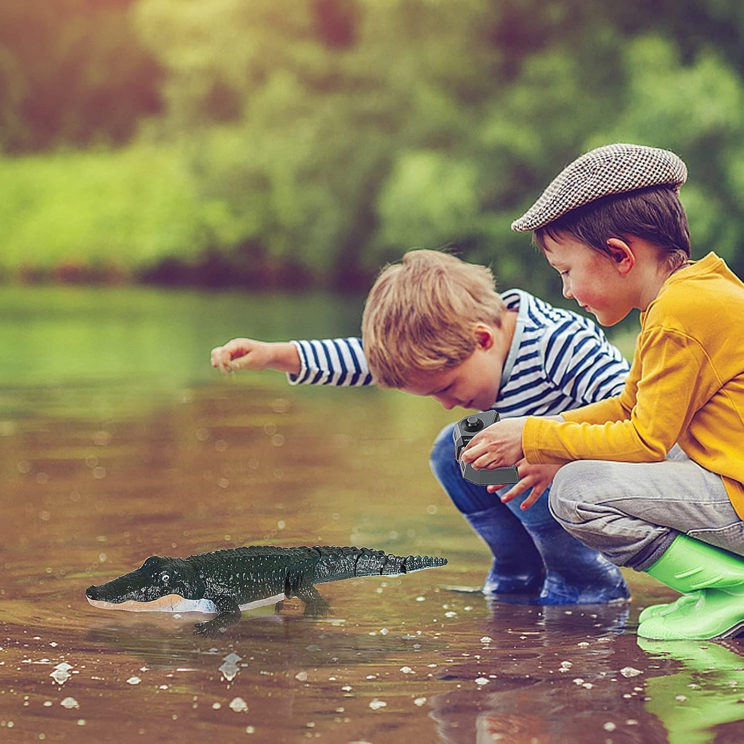 TIUDTOY 2.4G Remote Control Crocodile Toy Scale High Simulation Crocodile, Crocodile for Swimming Pool Bathroom Great Gift RC Boat Toys for 5+ Year Old Boys and Girls 1