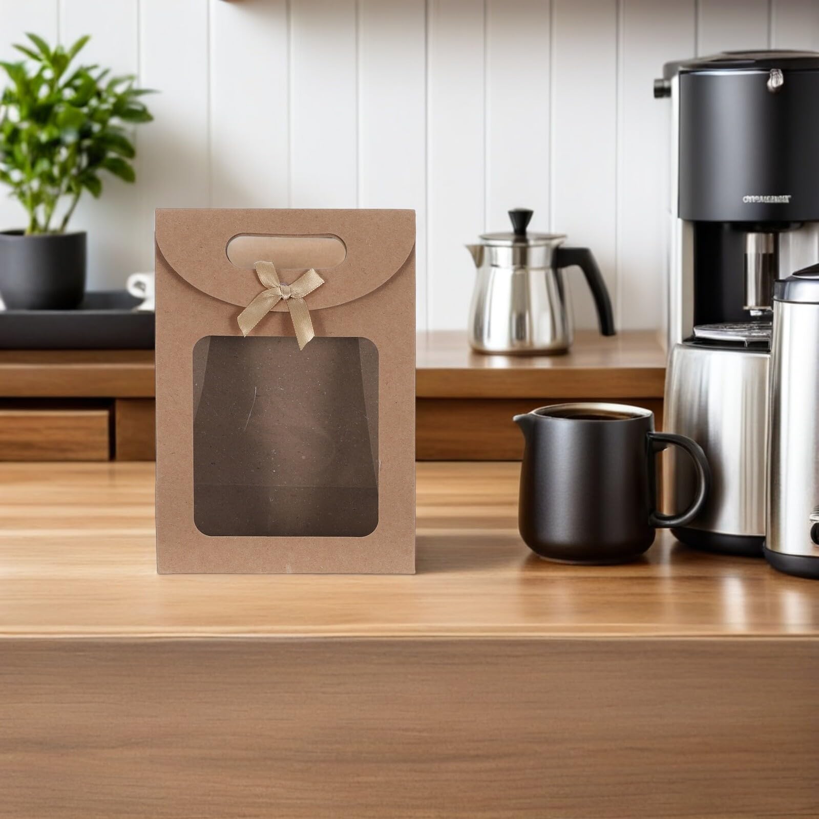 DECORNIJIA 20 Sacchetti di Carta Kraft con Finestra Trasparente, Borsa Regalo con Fiocco e Copertura Ribaltabile, per Biscotti e Caramelle, Confezioni per Matrimoni e Feste, Formato