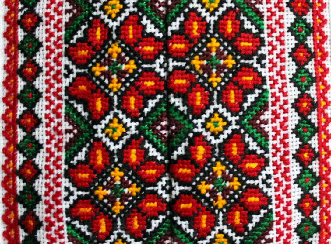 Rushnichok Vyshyvanka Mens Ukrainian Embroidered White Shirt Bukovina Handmade Linen Slavic Wedding