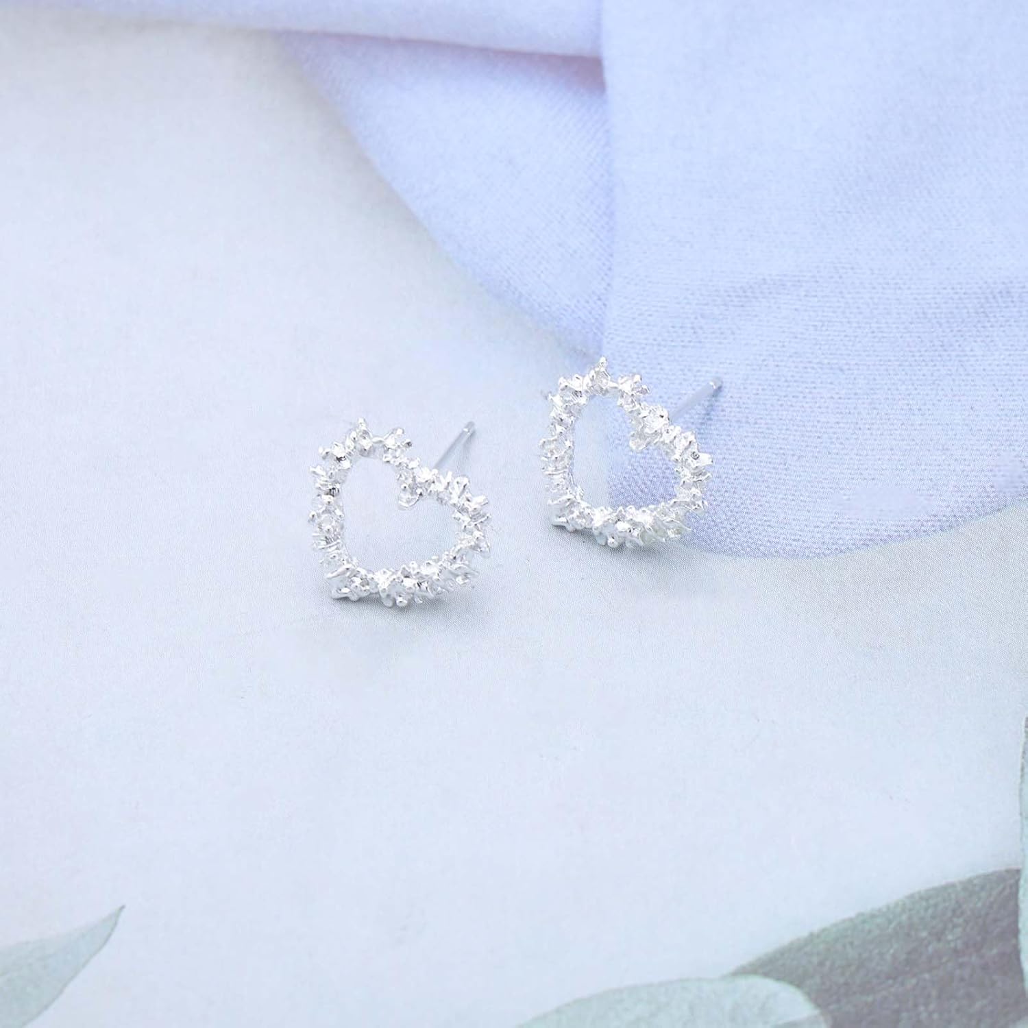 Vintage Metal Heart Stud Earrings Matte Heart Love Earrings Open Hammered Love Heart Earrings Silver Statement Earrings for Women - Image 4