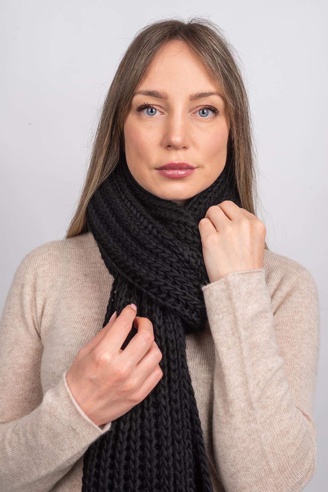 DALLE PIANE CASHMERE Bufanda inglesa de punto acanalado con flecos, fabricada en Italia, para mujer