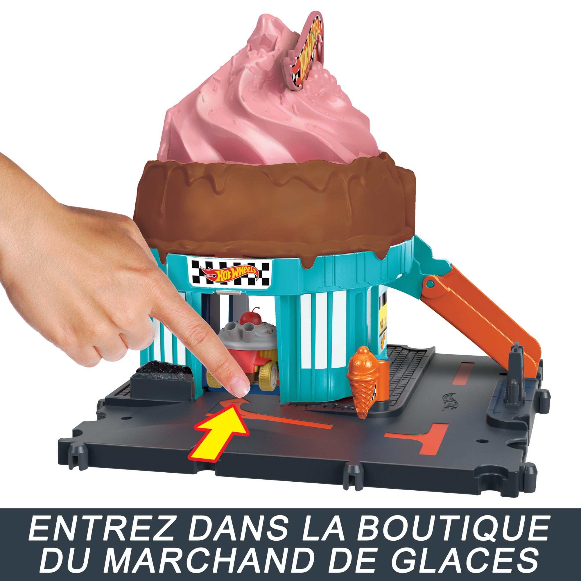Hot Wheels Let’s Race Netflix - City Course Glacée Coffret 1 Voiture Hot Wheels, Structure de Jeu à connecter à d´Autres Coffrets, HTN77