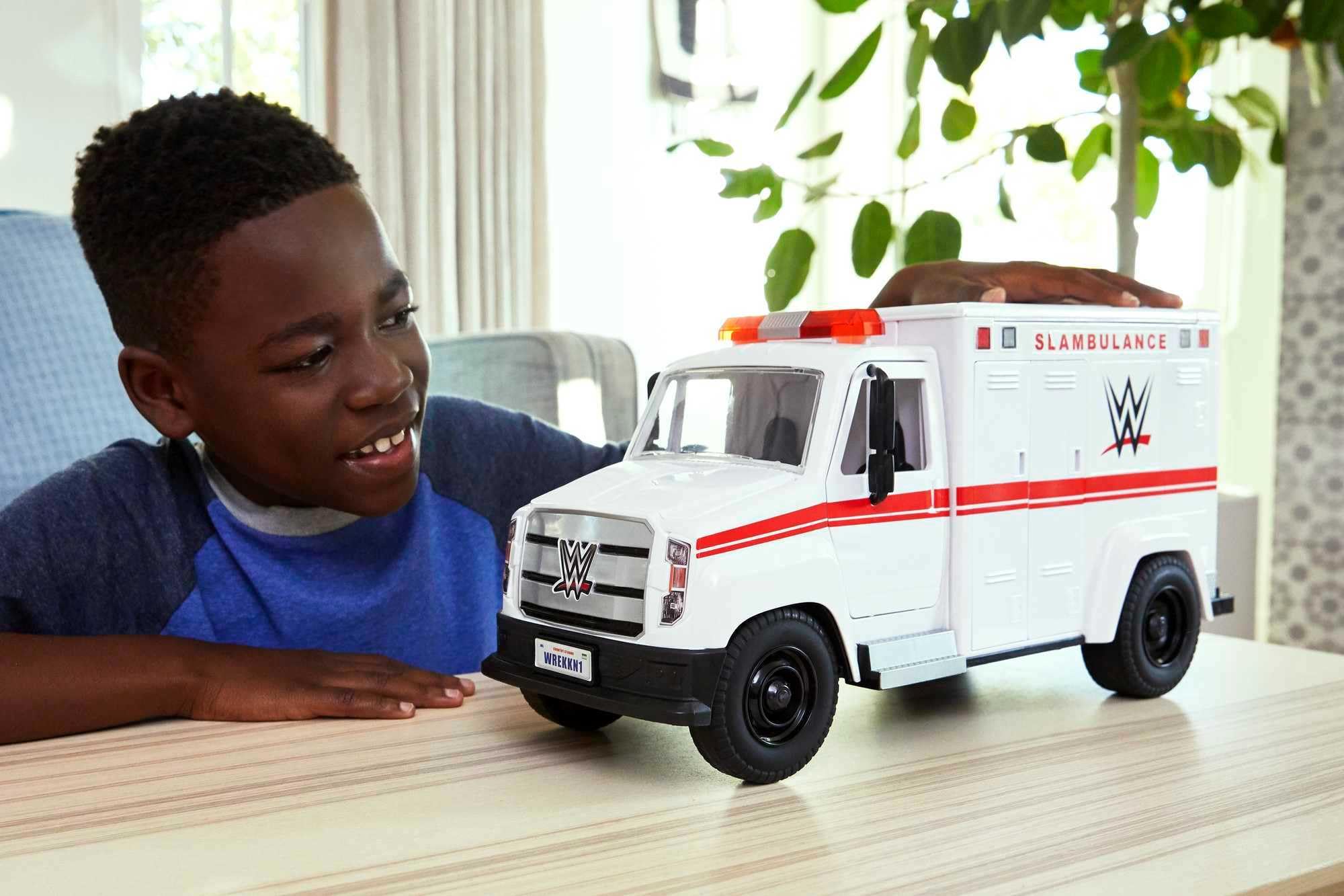 WWE マテル　アンビュランス　救急車 Ultimate EMT Ambulance Driver With Deluxe Articulation for