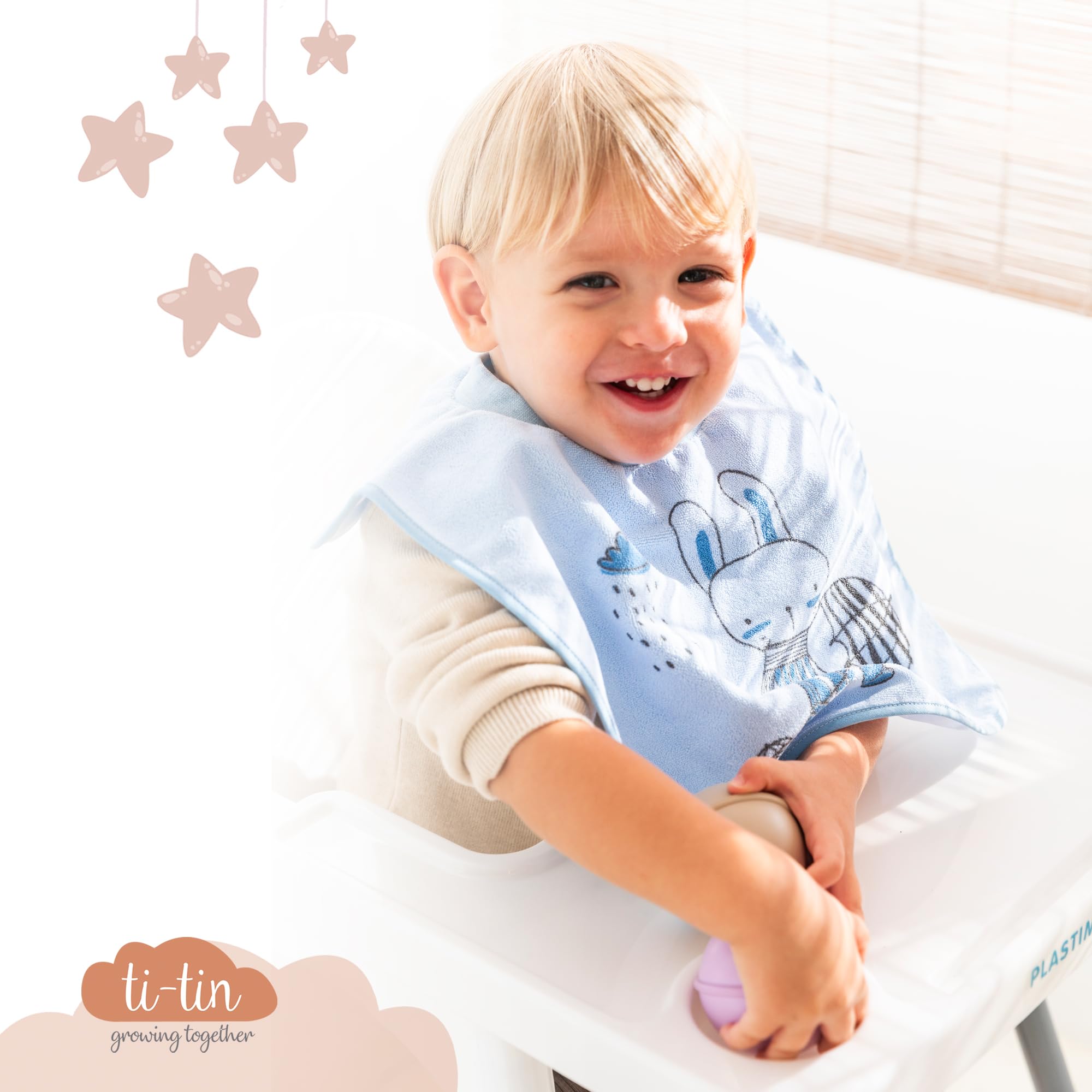 Ti TIN Pack de 4 Baberos Impermeables con Cuello Elástico - Extra Suaves y Absorbentes - Baberos con Forro Impermeable - Fácil de Lavar y Apto para Secadora - Para Bebés +12 Meses y Guardería