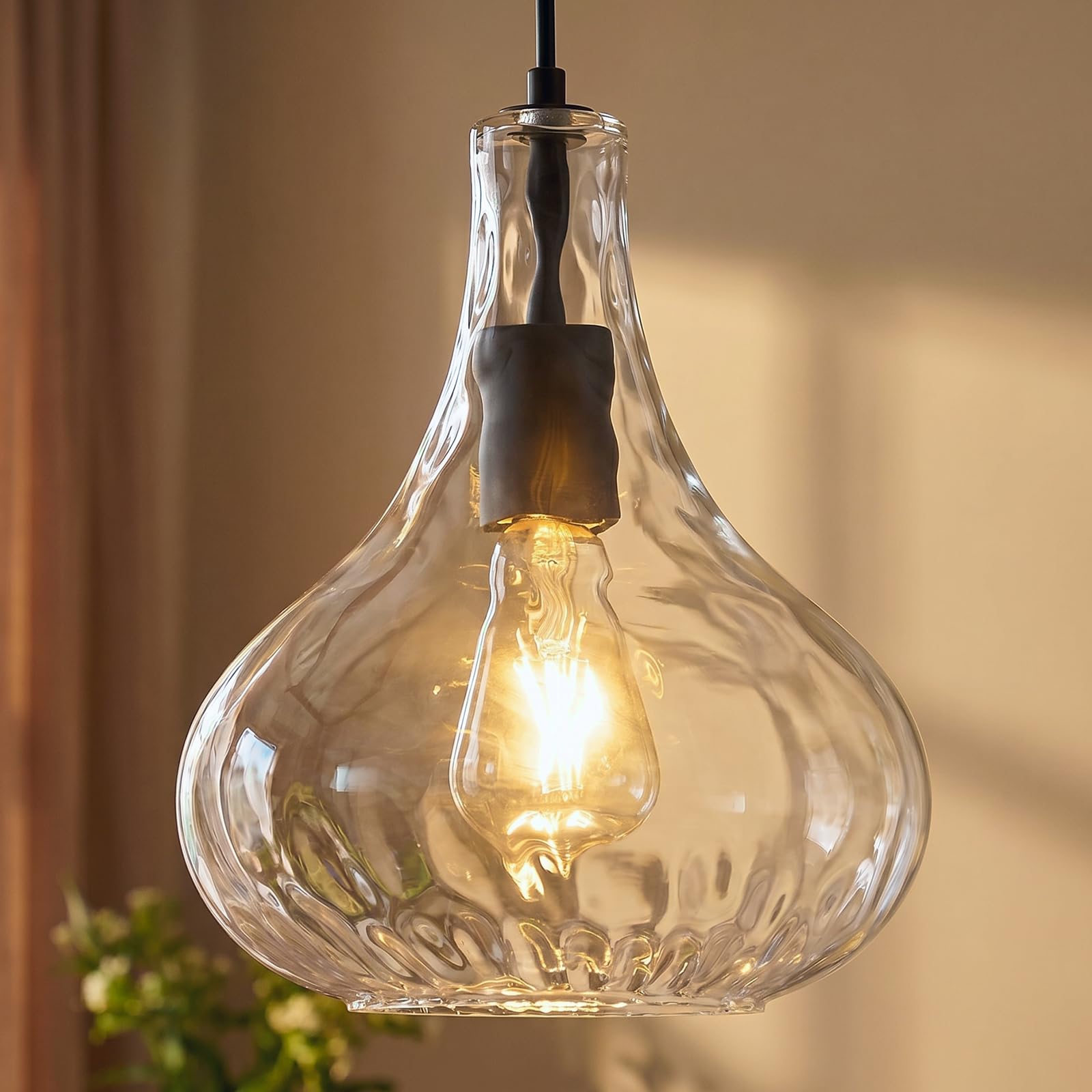 Photo 1 of BNHHLZ Modern Glass Pendant Light 9.44 in Clear Hammered Glass Shade Black Farmhouse Island Pendant Lights for Kitchen Pendant Lighting Over Sink Dining Room Bedroom