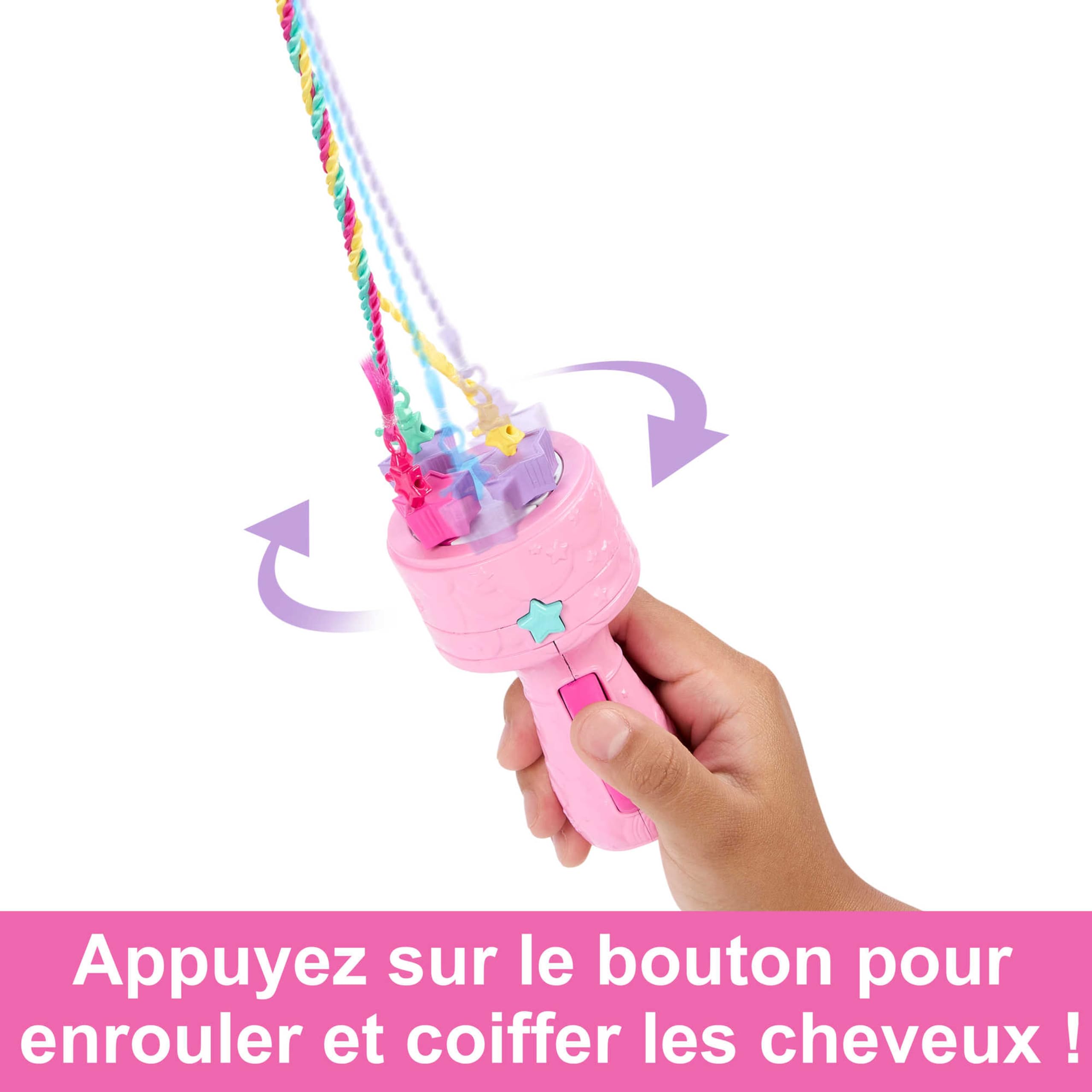 Barbie® Dreamtopia Princesse Tresses Magiques Coffret avec poupée Barbie, appareil à tresses, extensions de cheveux arc-en-ciel et accessoires, JCW55