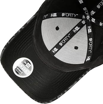 【大粒✴︎ギラギラ✴︎】ニューエラ 9FORTY WOMEN 黒 スワロ 大粒✴︎ギラギラ✴︎】ニューエラ 9FORTY WOMEN 黒 スワロ 大粒