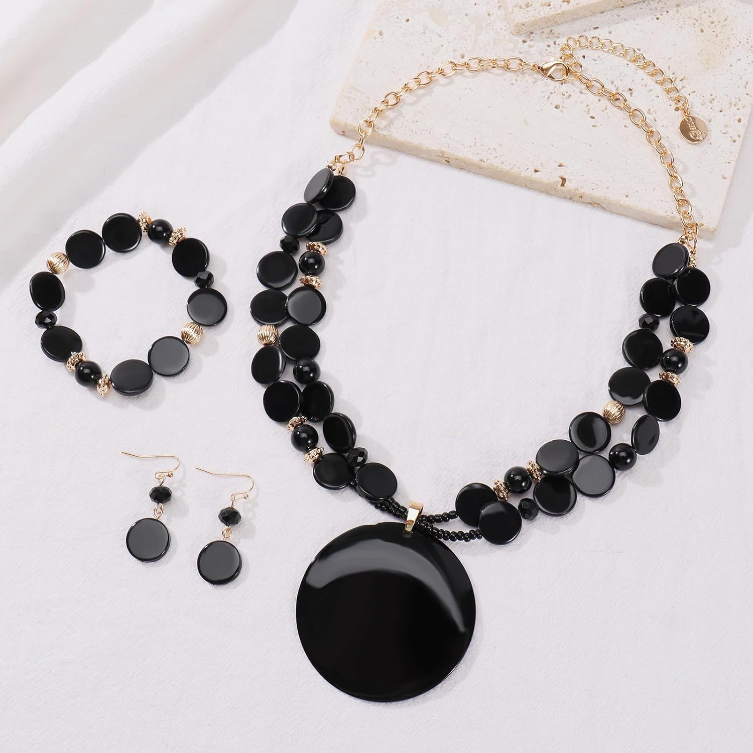 Coiris Layered Beads Statement Necklace for Women Gradient Colour Circle Shell Pendant Chunky Jewelry Set Costume Jewelry for Women - Image 2