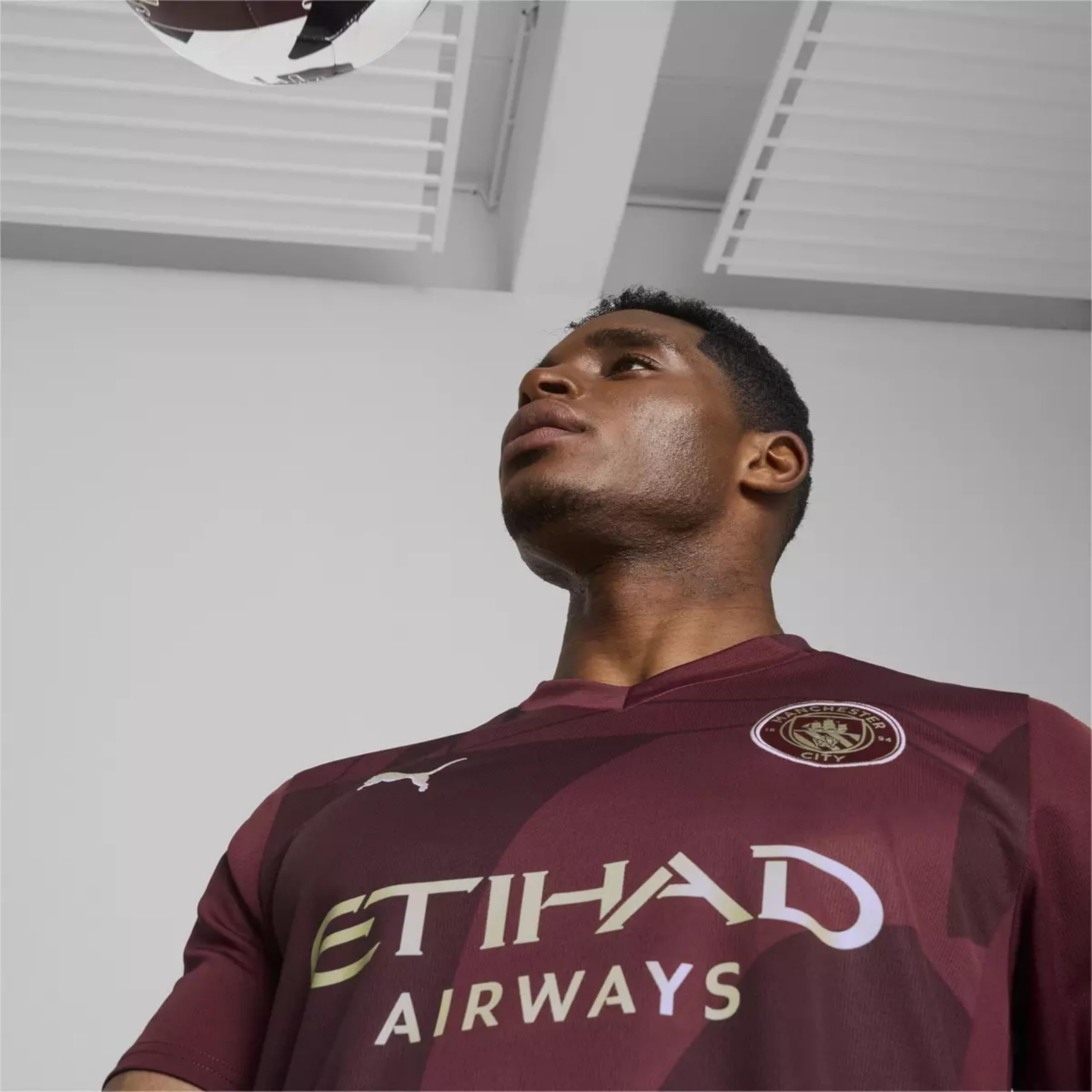 PUMA Original ManCity Trikot Herren [3rd 24/25] Offizielles Manchester City Trikot [Spieler oder Personalisiert] Fussball Sportbekleidung Sport Tshirts Herren Fußball Shirt Männer