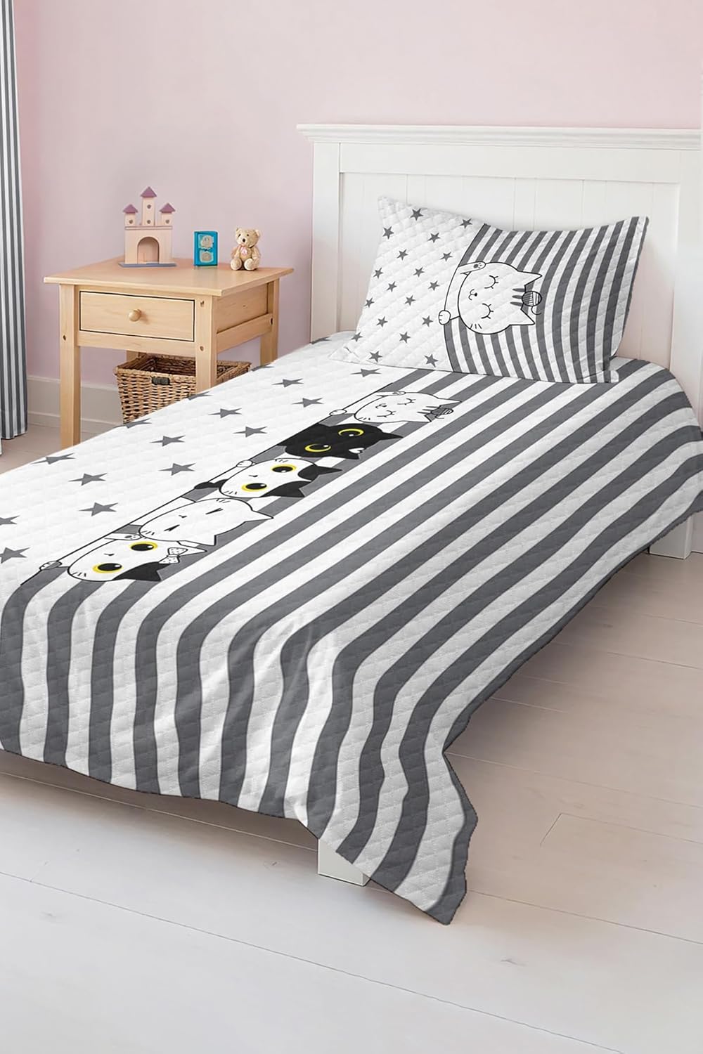 SODEF Kids Quilt Set Charming Cat Pattern with Stars and Stripes, Single Size Bedspread, Soft Cotton Polyester Blend, 2 Piece Set - Multicolor, One Size