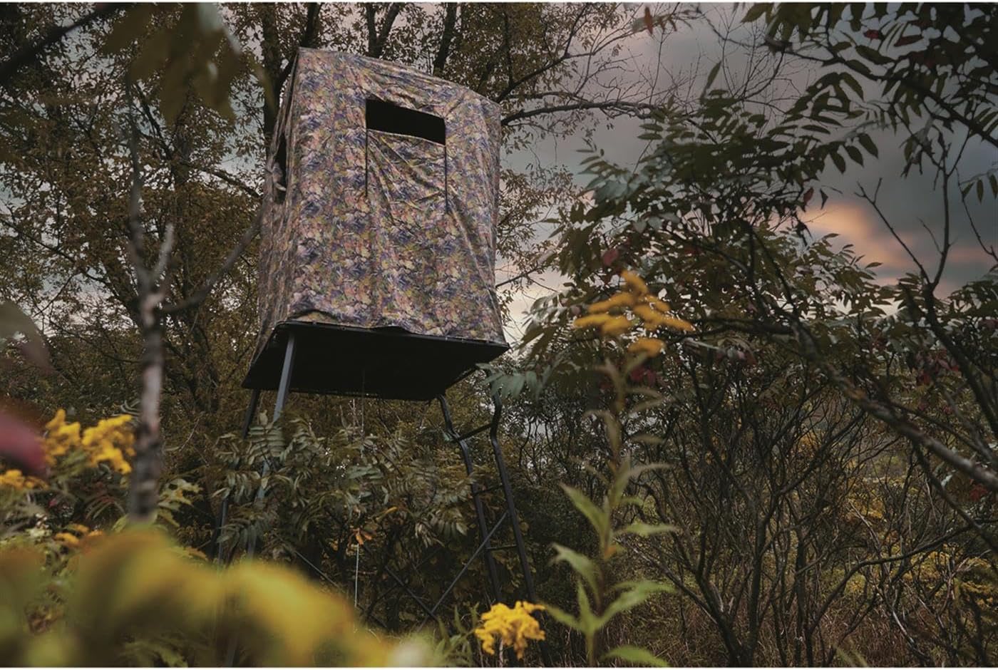 Guide Gear Elevated Deer Hunting Blind, Camo Tent for Tower Stand, 2 Person, Universal