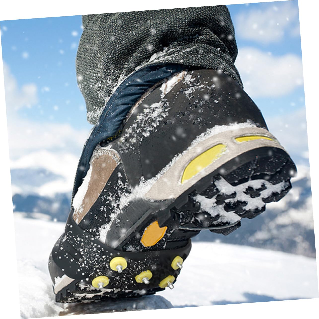 FOMIYES Ramponcini Antiscivolo Per Scarpe Ghiaccio Con Chiodi Per Alpinismo Scarpe Tpe Per Escursionismo E Attività Invernali