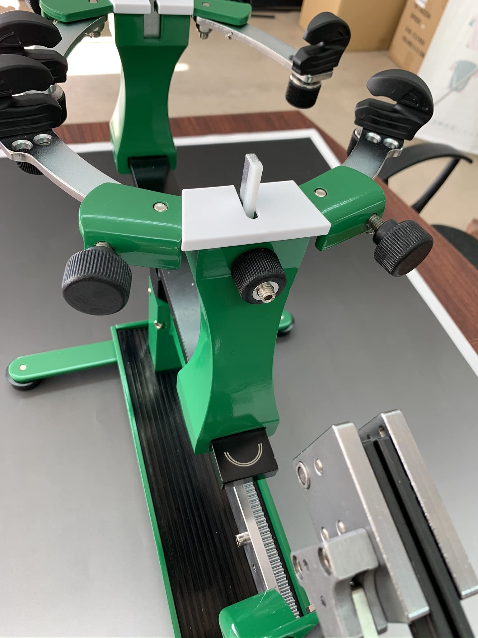 Amazon | 頑張らないバドミントン研究会 バドミントン ガット張り機  