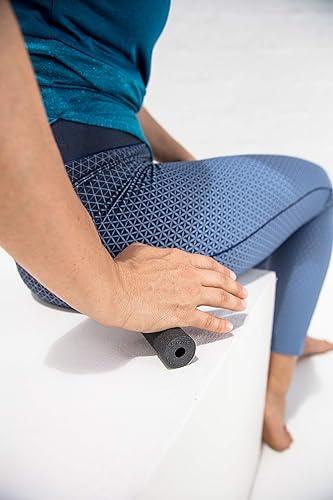Miniatura 4 de BLACKROLL - Rodillo de microespuma, pequeña herramienta de masaje de tejido profundo para pies, manos y brazos, uso para viajes, ejercicio y