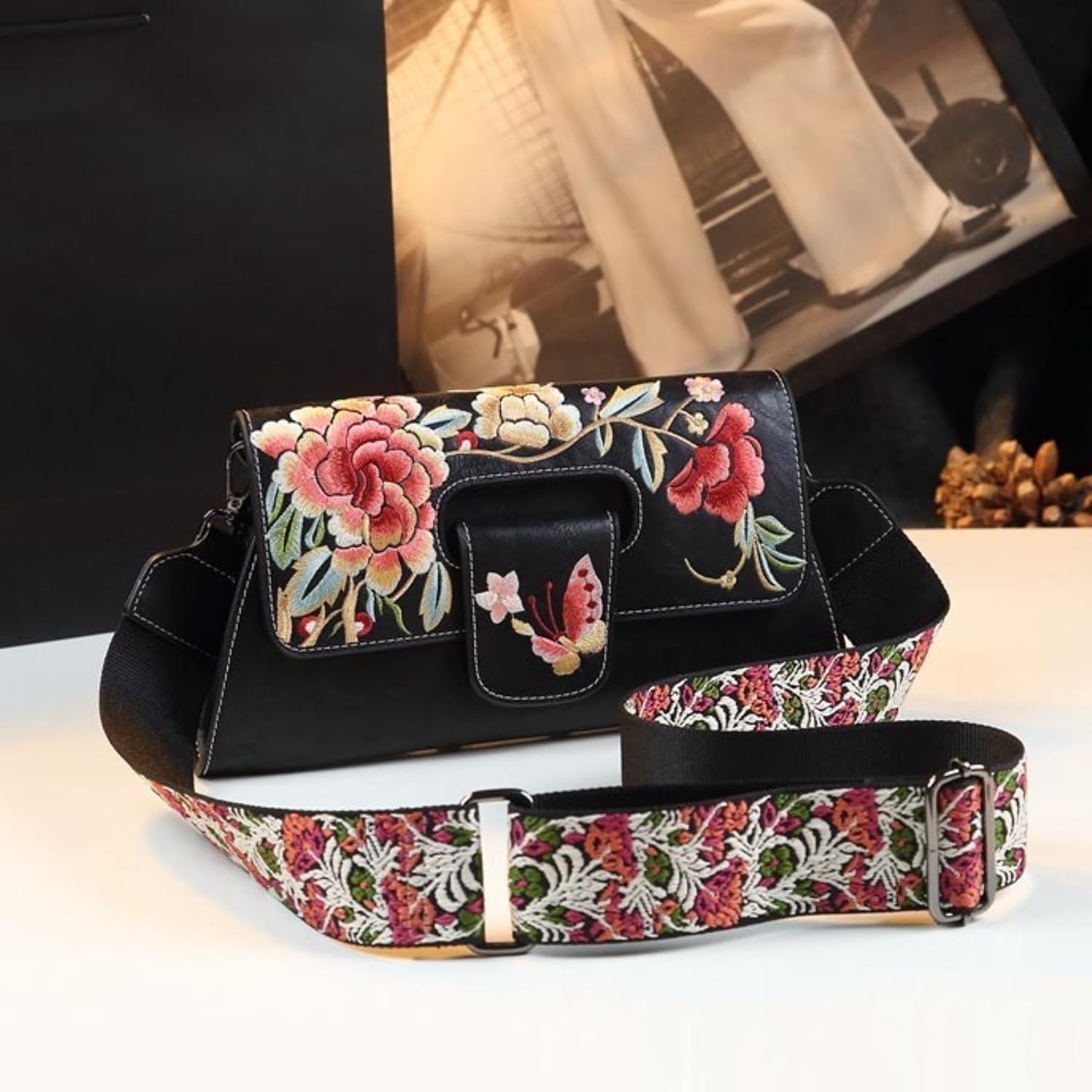 IAMUHI Women Vintage Embroidered Evening Purse Faux Leather Flap Clutch Bag Small Satchel Purse Handbags Shoulder Bag