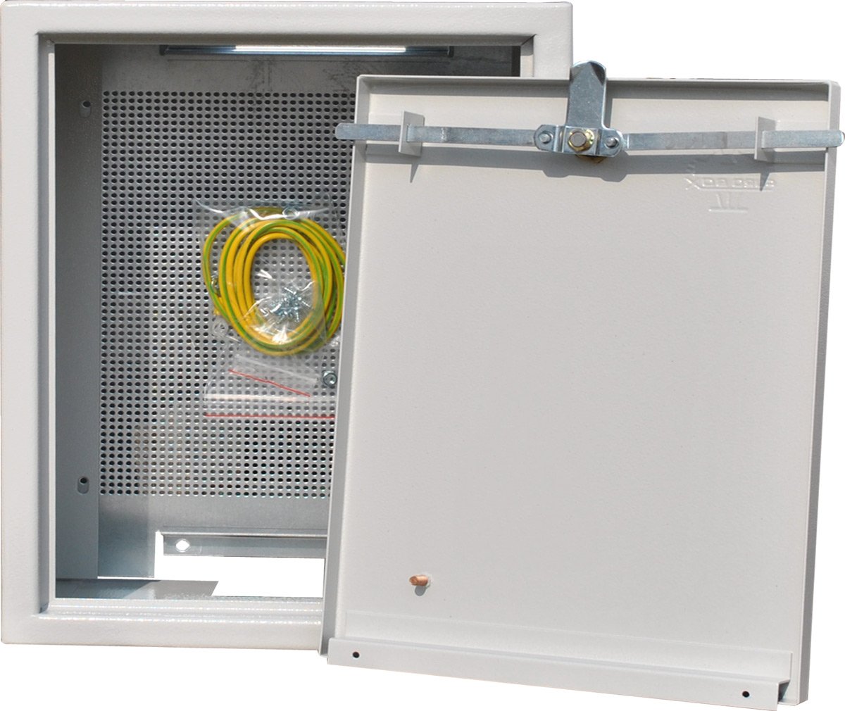 FLIR IP66 Outdoor Junction Box for select FLIR IP and MPX Cameras