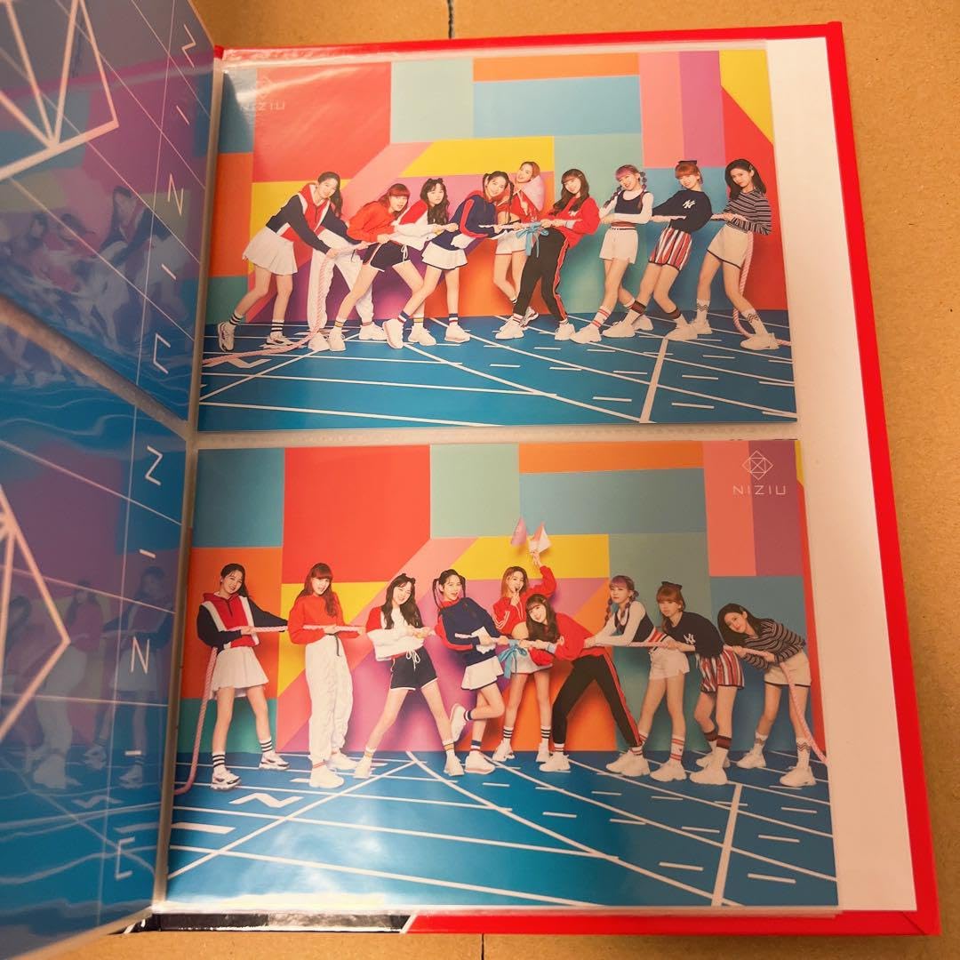 NiziU　運動会　ラントレ　コンプリート セット. Amazon.co.jp: NiziU ラントレ コンプリート 運動会 : Home