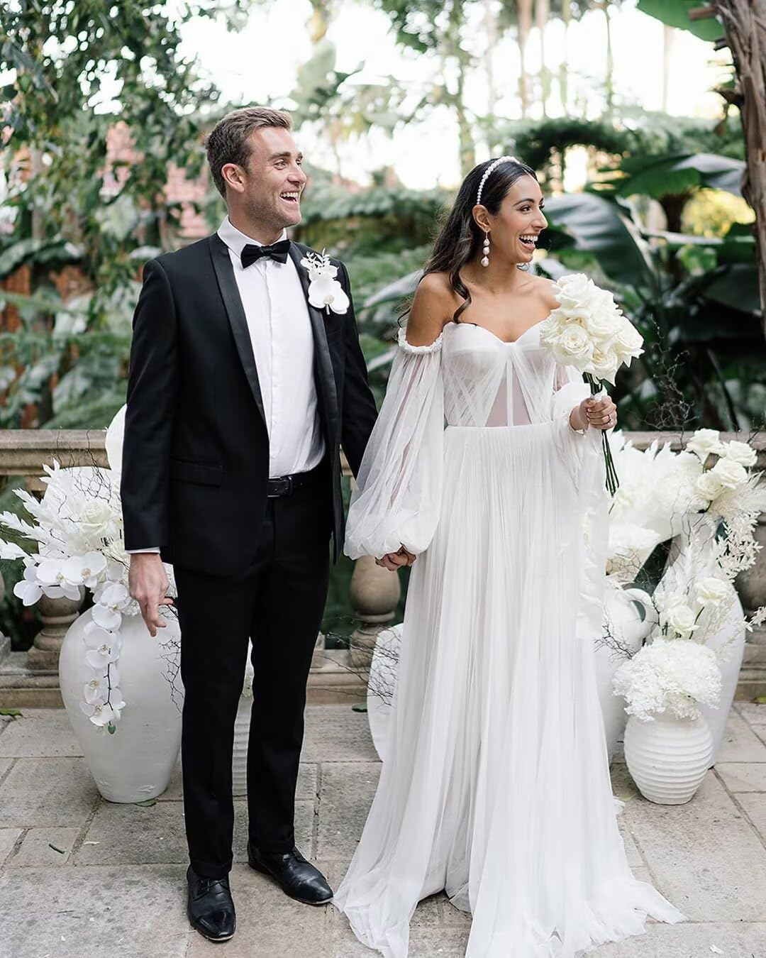 Long Sleeve Tulle Wedding Dress for Bride Puffy Sleeve Prom Dress Ball Gown Formal Evening Gowns with Slit