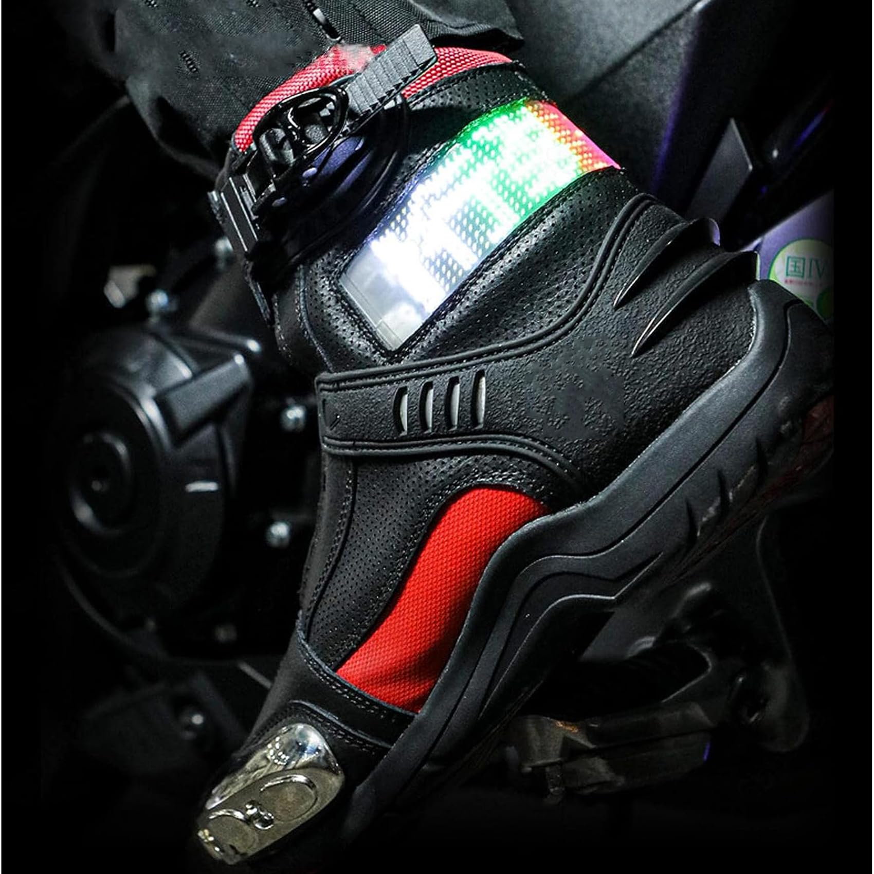 DJFOG Botas de moto de cuero para hombre, zapatos de moto de carreras con pantalla emisora de luz Led, botas de deportes de competición informales impermeables