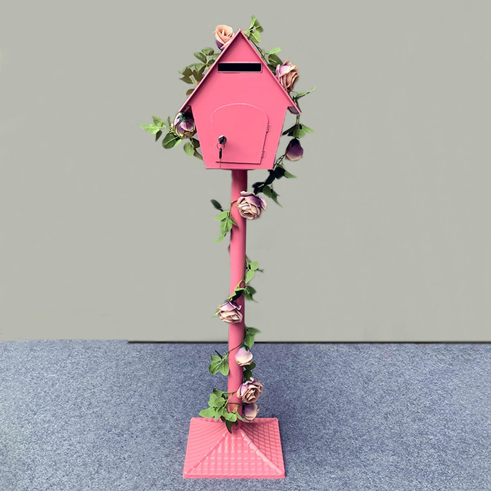 Boîte aux lettres pour colis au style printemps idéal pour embellir votre cour