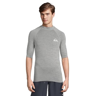 Quiksilver Everyday Upf50 Shorts Sleeve Surf T Shirts Men