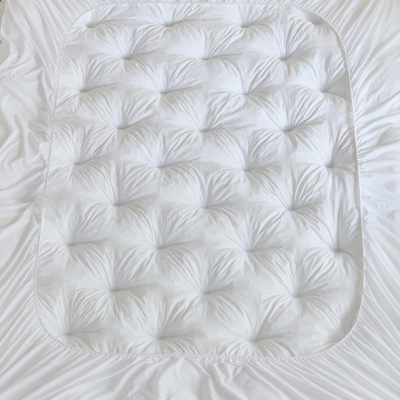 Photo 1 of Whatsbedding Memory Foam Mattress Topper Queen Size