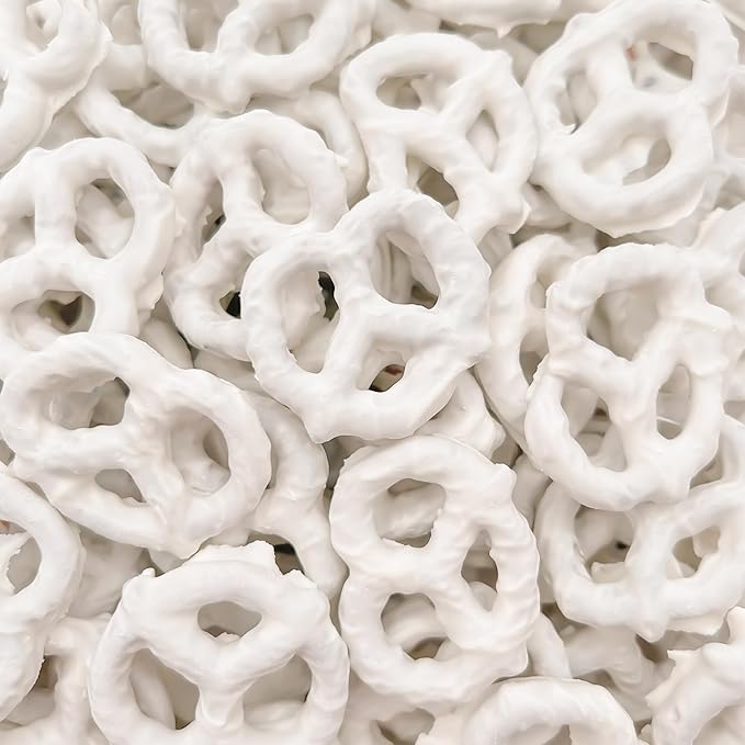 Pretzels Cubiertos de Yogur Vainilla - Bolsa de 2 Libras miniatura 3