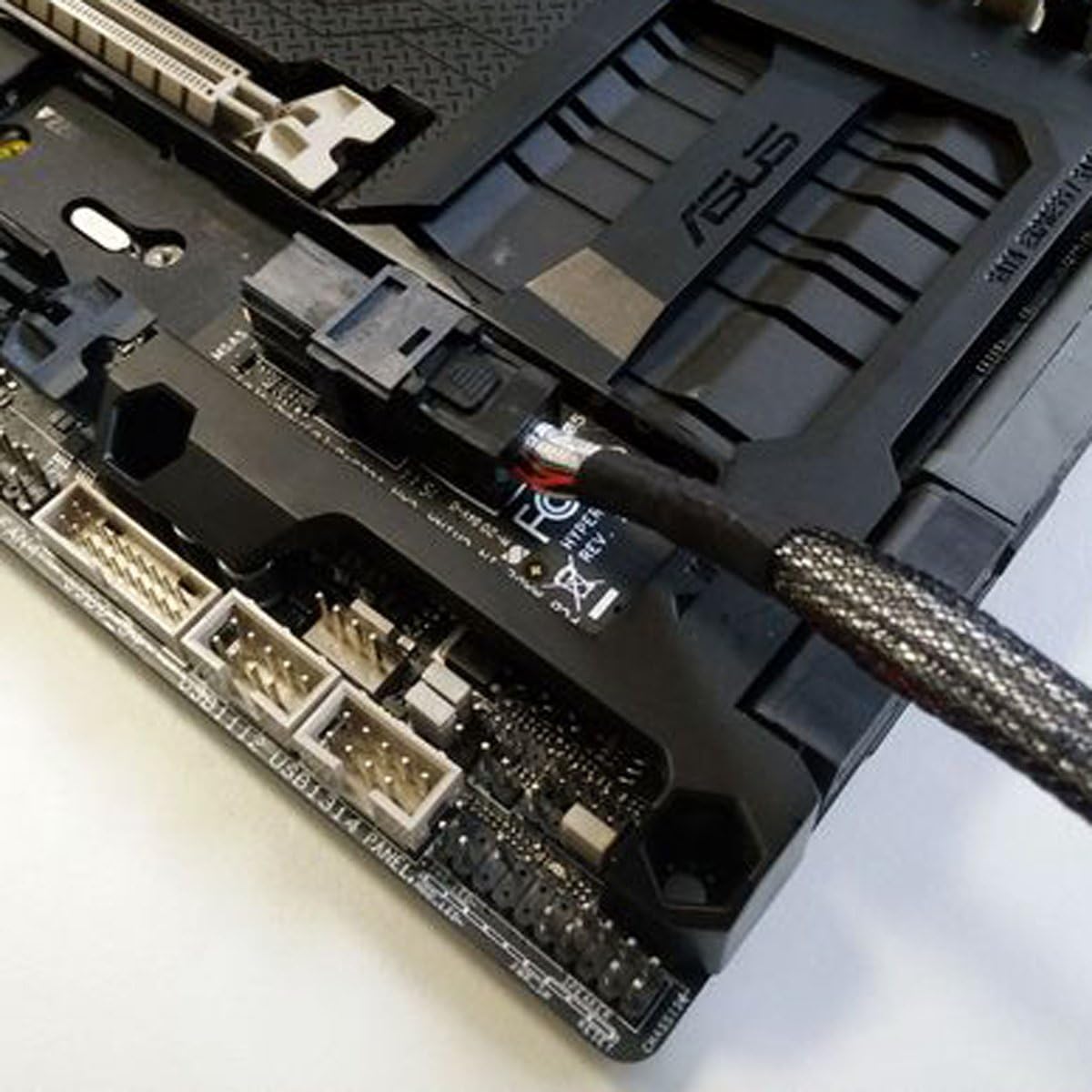 xiwai U.2 U2 SFF-8639 NVME PCIe SSD Cable for Mainboard Intel SSD 750 p3600 p3700 M.2 SFF-8643 Mini SAS HD