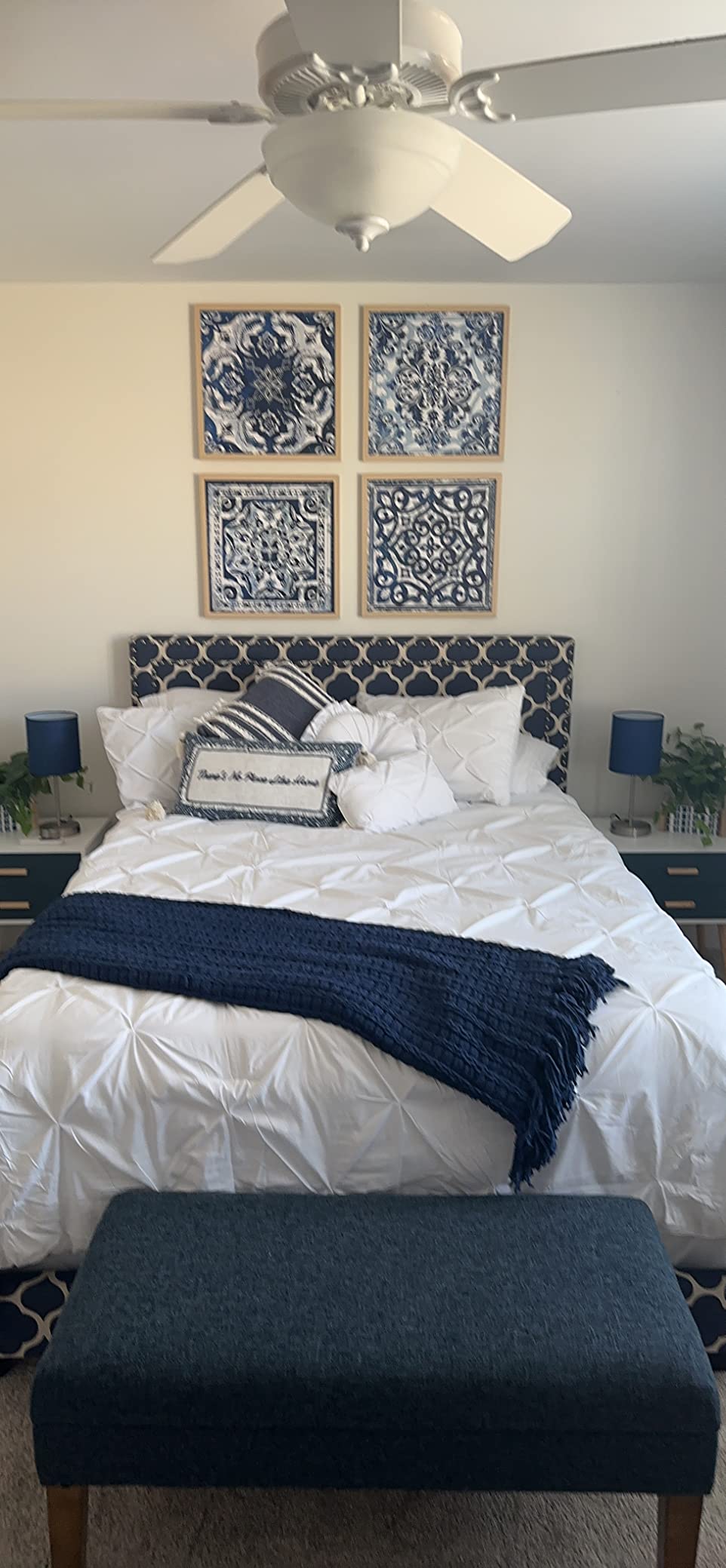 23/mo Finance Framed Wall Art Vintage Flower Pattern Canvas Print