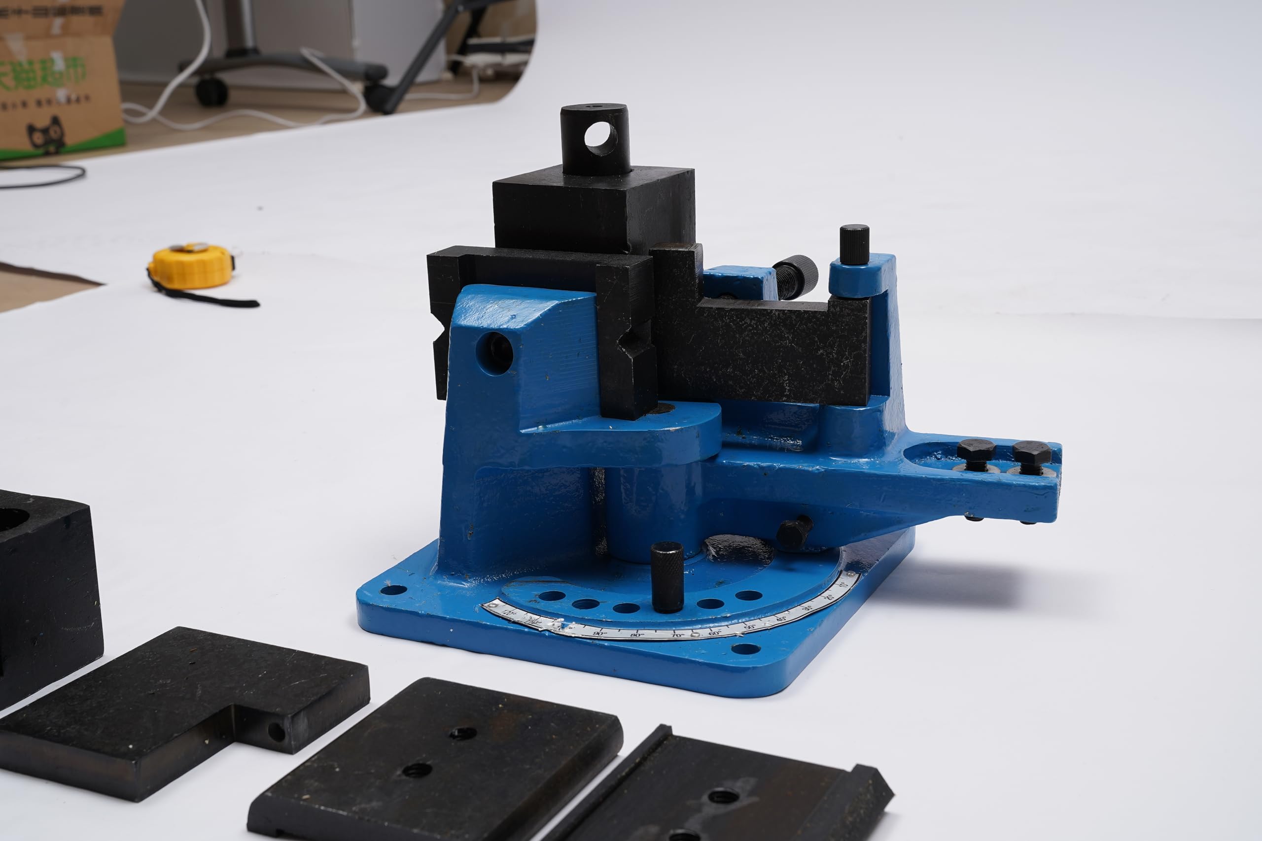 Dobladora manual de metal sin electricidad para acero, aluminio, cobre y latón, grosor de flexión de 15,8 mm, ángulo de 0-120°, resistente a arañazos y bajo mantenimiento, ideal para talleres