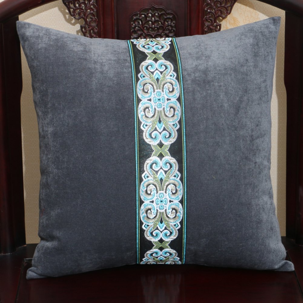 Taie d'oreiller flanelle 60x60cm pour cocooner sur le canapé du salon en hiver