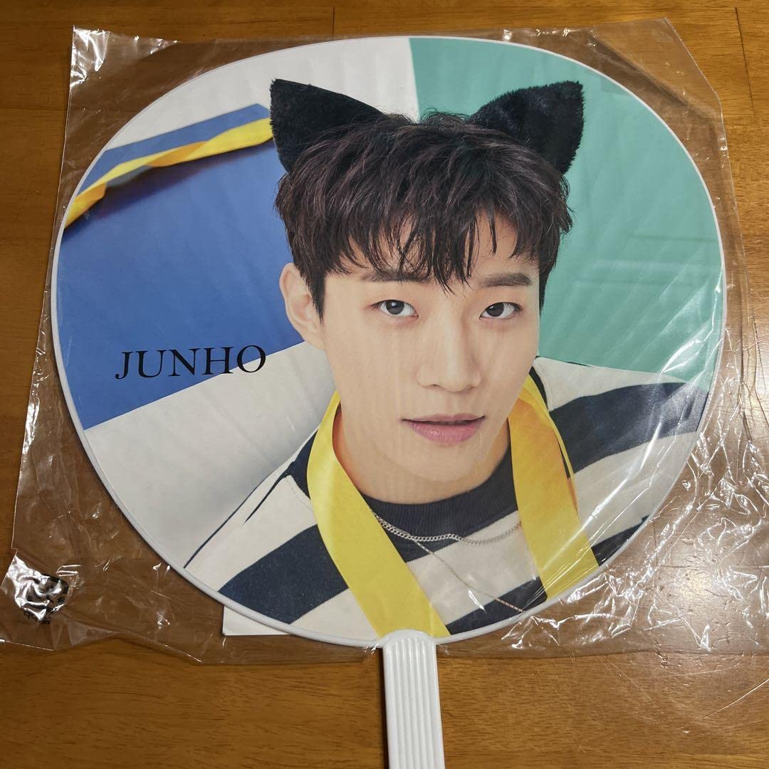 Amazon.co.jp: 2PM junho ジュノ うちわ 猫耳 FLASH LIGHT : ホーム